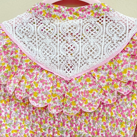 NWT: LOVESHACKFANCY | Egan Floral Crop Top - Picture 7 of 10